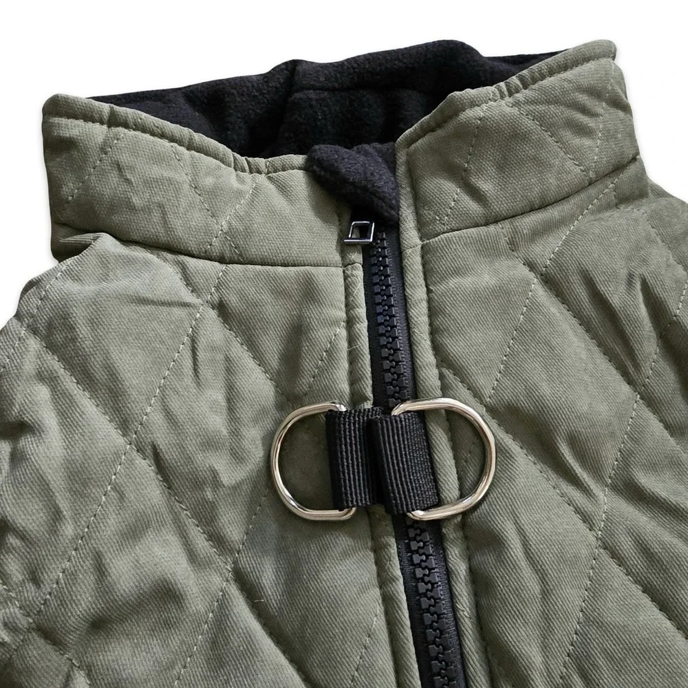 Scenereal Quilted Dog Jacket XL Olive Green Fleece Lined Harness D-Ring NWT